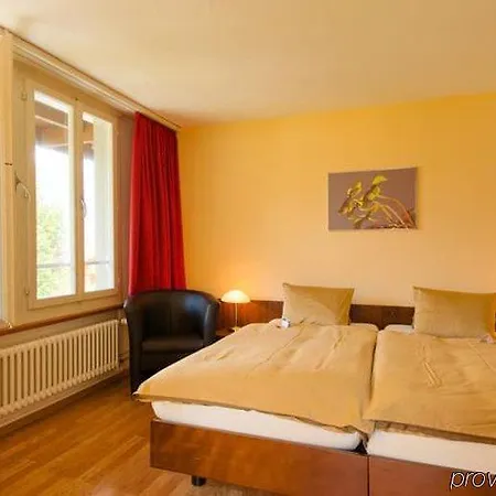 ユングフラウ 3*