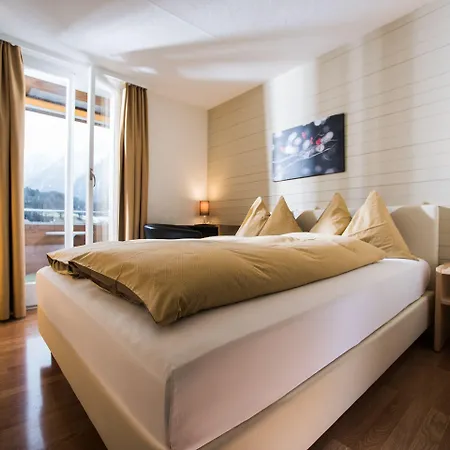 Jungfrau 3* Wilderswil