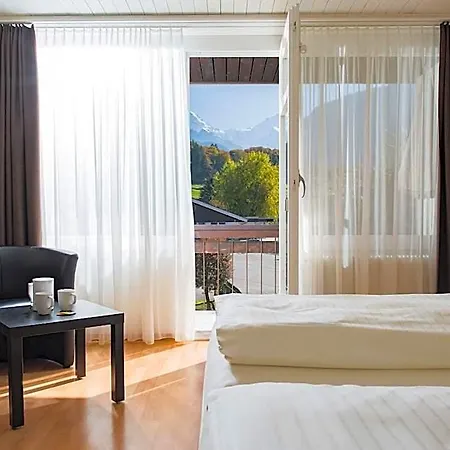 Jungfrau Hotel 3*