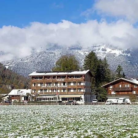 Hotel Jungfrau 3*