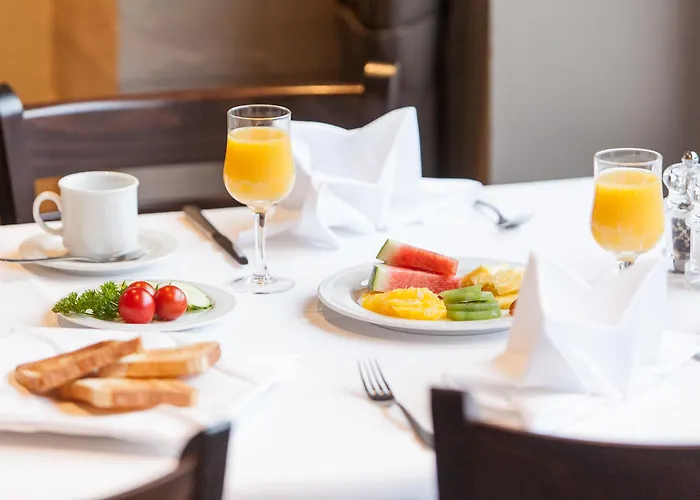 圣母峰酒店 3* 维尔德斯韦尔