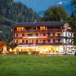 Hotel Jungfrau 3*